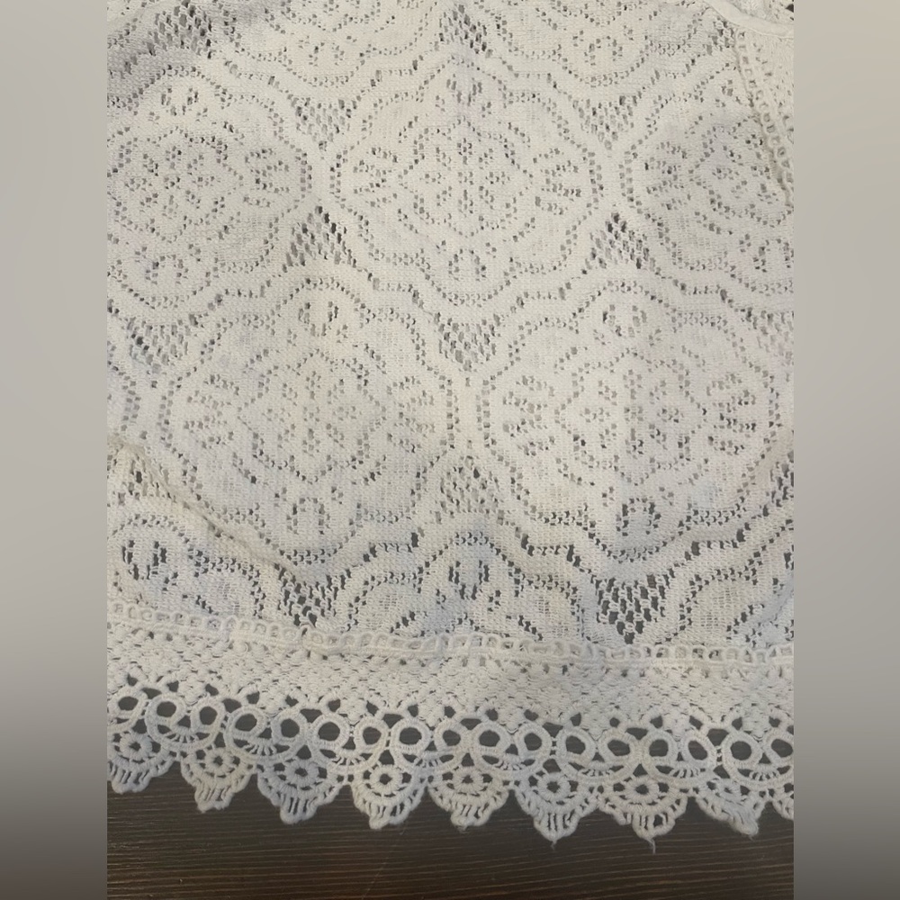 Mermaidcore Fwstival XS lace croquet white crop top adjustable straps fringe - Picture 3 of 5